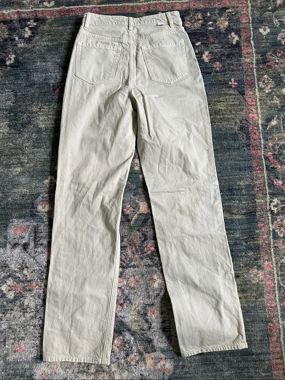NWOT PacSun 90s Boyfriend Cream Straight-Leg Distressed Jeans Women’s Size 26